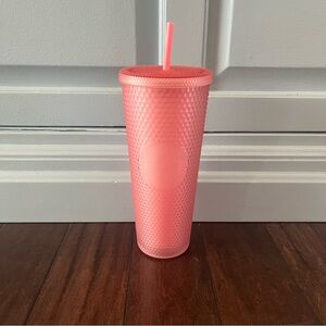 STARBUCKS 2022 Valentines Venti Collectible Cup